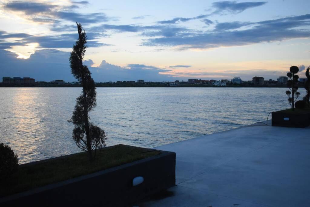 Apartment By The Lake With A View Mamaja Zewnętrze zdjęcie